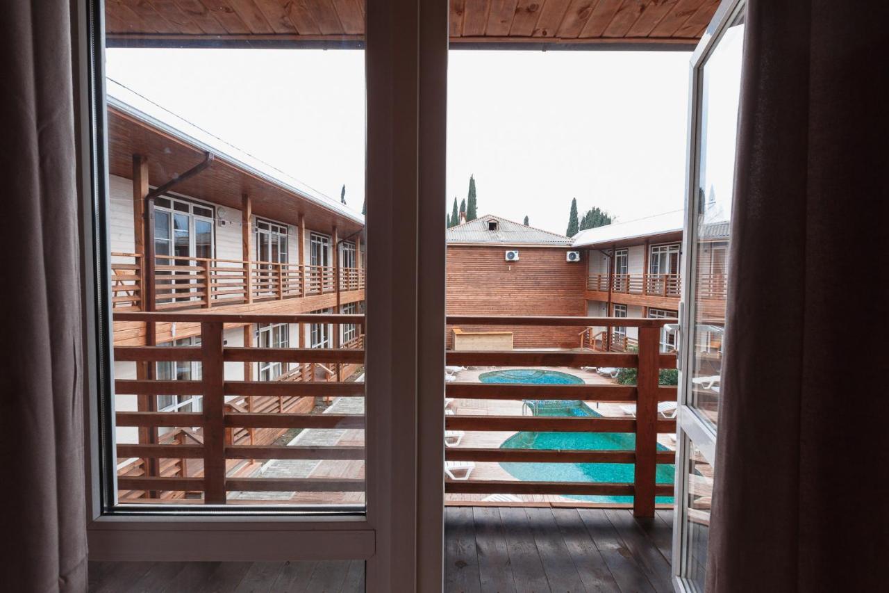 Guest House Amshin Tsandrypsh Exterior photo